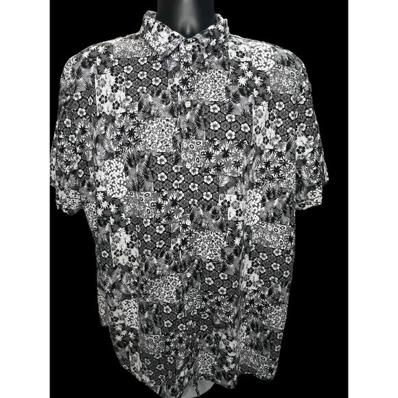 SSLR Men’s XL Hawaiian Shirt Black White Patch Floral Aloha Summer Vacation - Picture 1 of 10